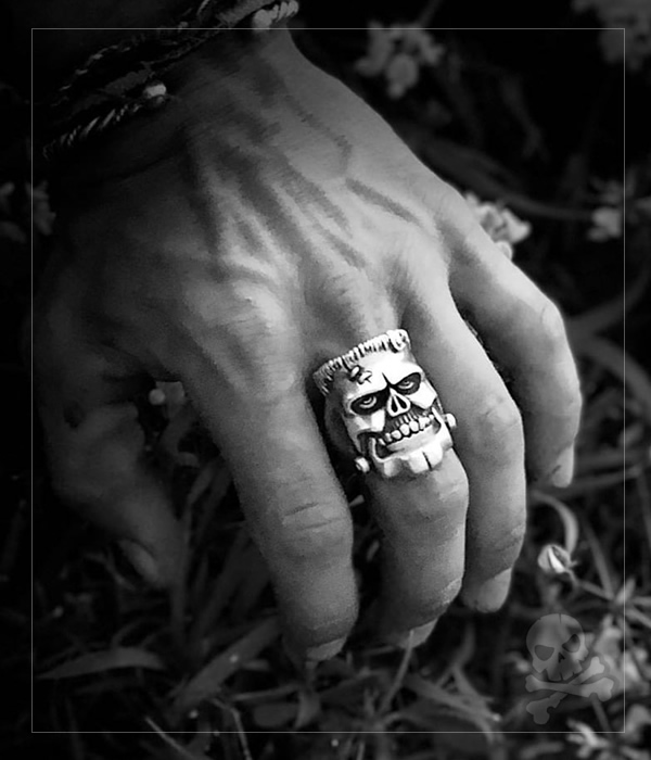 Frankie ring 4